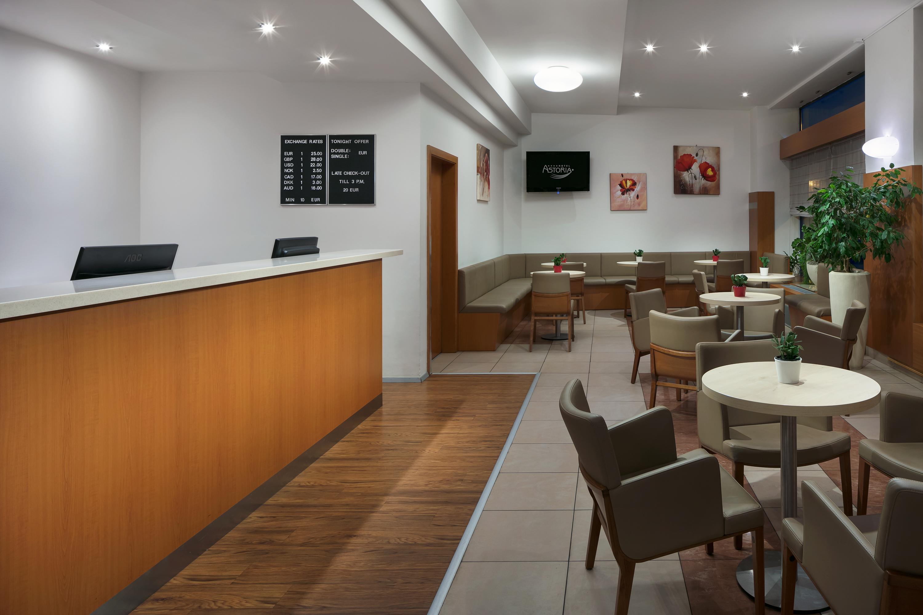 Astoria Otel 4*