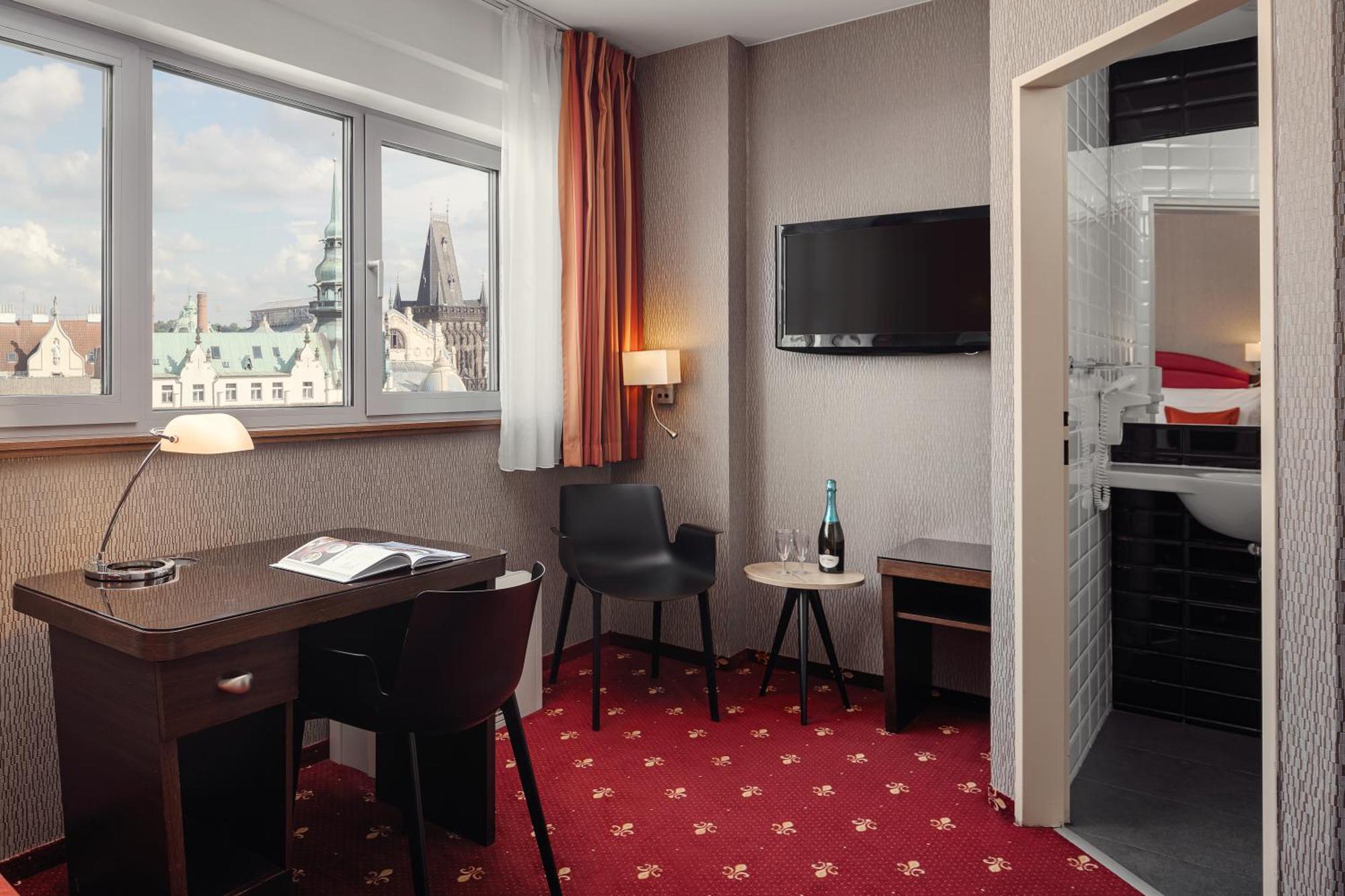 Otel Astoria 4*